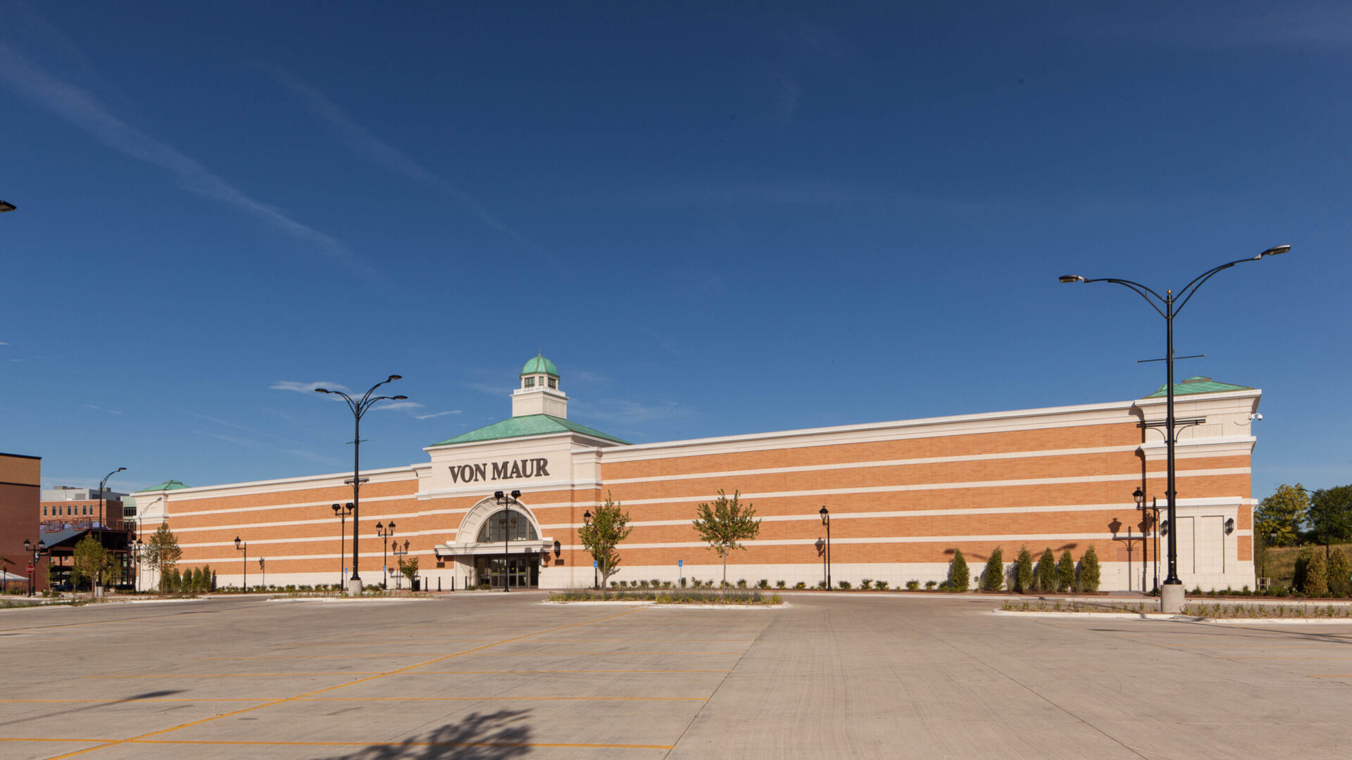Von Maur Coralville Retail Center Russell Group Construction
