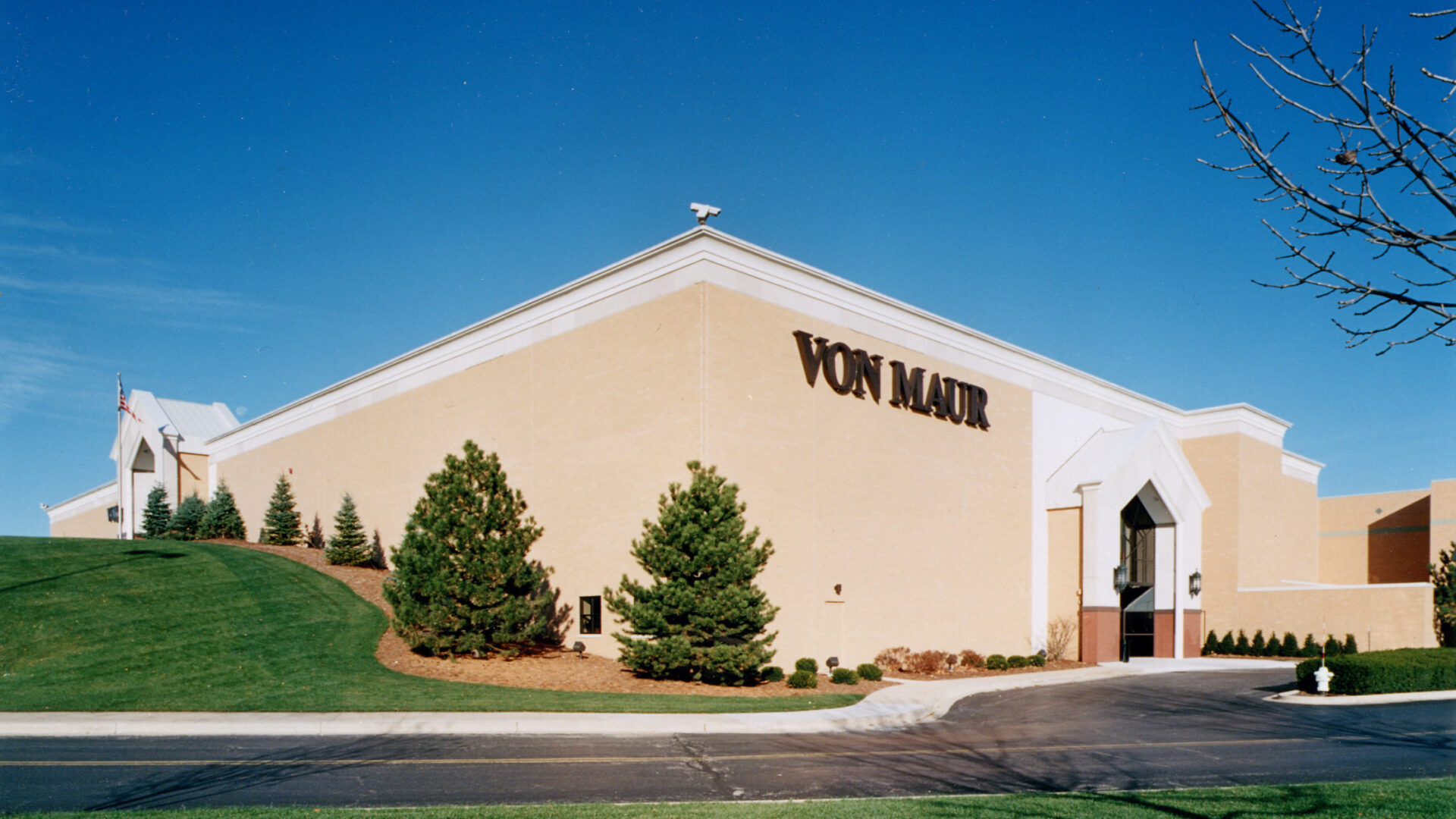 Von Maur Office Photos